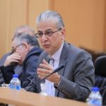 آقابزرگی: کاهش نرخ سود در بازار بینبانکی دستوری است