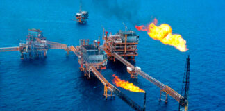 نفتخام به بالاترین سطح قیمتی در هفته اخیر رسید